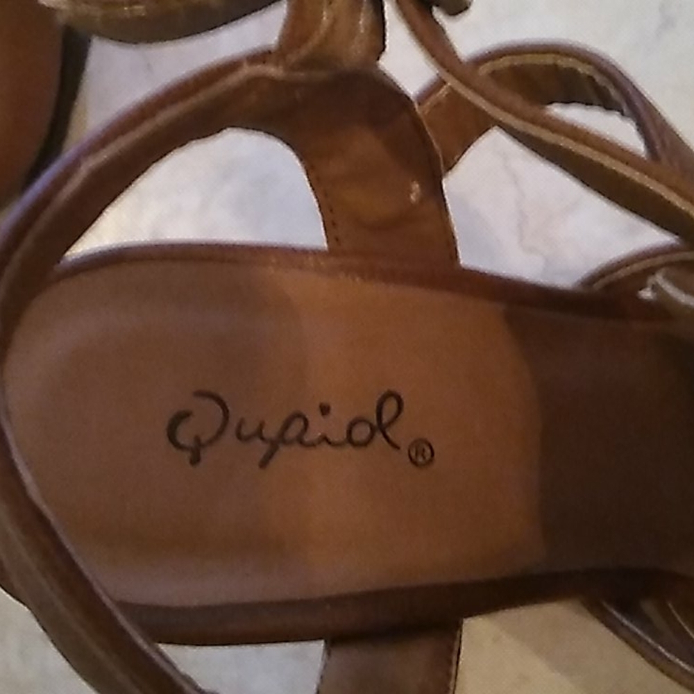 Shoes - Picture 3 of 3